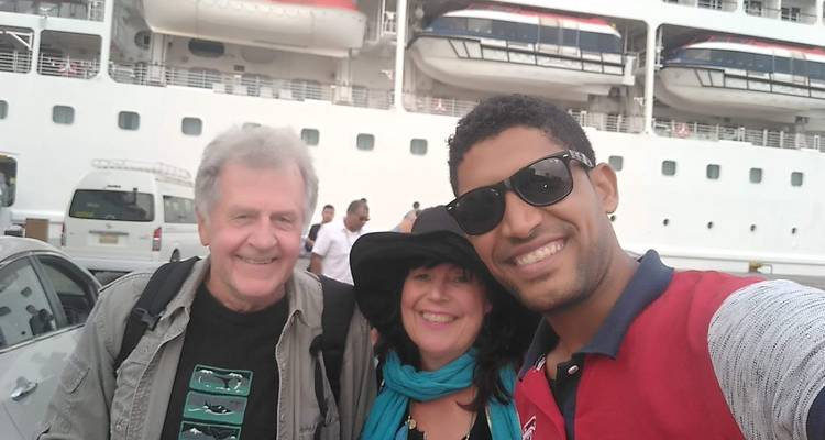 4 Días 3 Noches Crucero por el Nilo de Luxor a Asuán con Excursión al Pueblo Nubio - Egypt Gift Tours 10