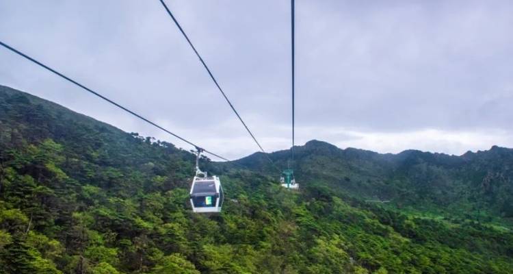 9 Days China Discover the Cultural Tapestry of Yunnan (private guide & driver） - UME Travel Co. Ltd 4
