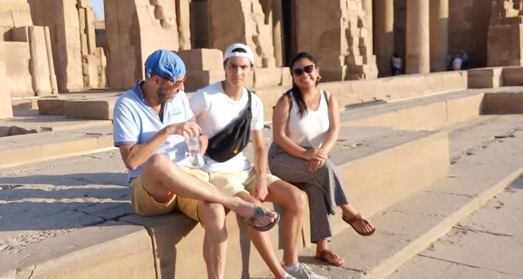 Crucero de 3 noches por el Nilo de Luxor a Asuán y Abu Simbel en tren nocturno ida y vuelta desde El Cairo - Egypt Gift Tours 4