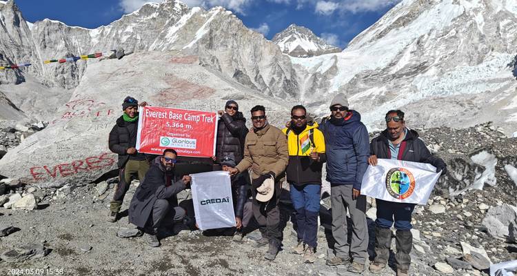 Caminata al Campamento Base del Everest con pernoctación - Glorious Himalaya Trekking Pvt. Ltd. 7