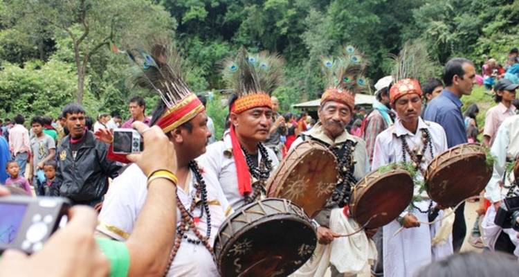 Rencontrez les moines et les chamans - Sabbatical Explore Nepal 1