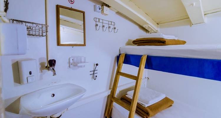 Navegación Croacia Split- Laguna Azul y Trogir 2025 - Rhythm Travel Experience 9
