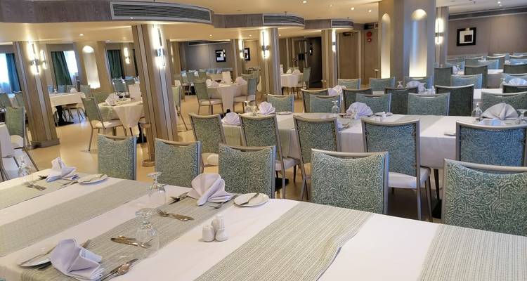Amazing 3-Days 2-Nights Nile Cruise Aswan to Luxor with Edfu and Kom Ombo Tours - Egypt Gift Tours 4