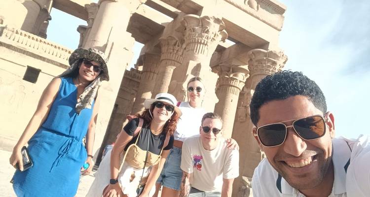 Increíble Crucero de 4 Noches de Luxor a Asuán que incluye Abu Simbel y el Pueblo Nubio - Egypt Gift Tours 2