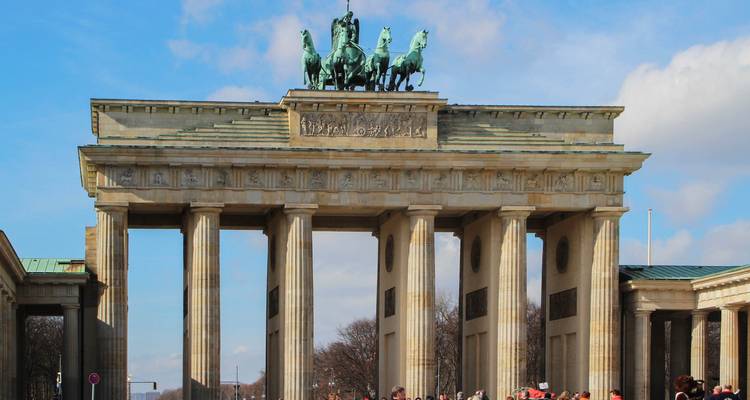 Roues et merveilles : Un authentique road trip allemand - EUROLATINO Tour Operators 2