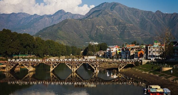 Captivating Kashmir: A Short 4-Day Escape - MTA Destination Management Company 8