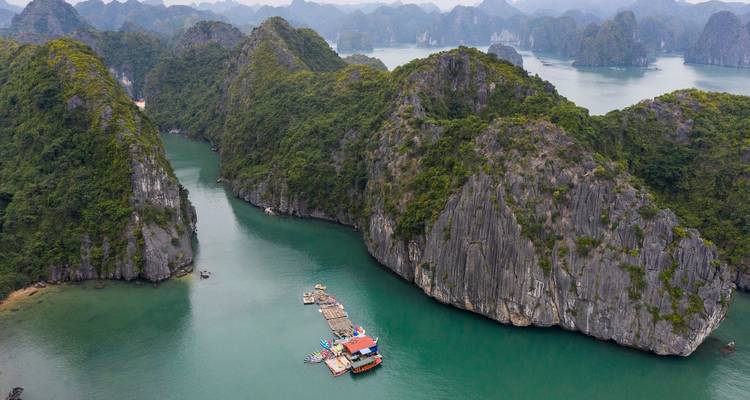 Mu Cang Chai y Bahía de Halong - Custom Vietnam Travel 9