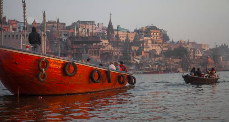 Group Tour: Golden Triangle of India, Varanasi & Rishikesh with Superior Hotels - MTA Destination Management Company 8