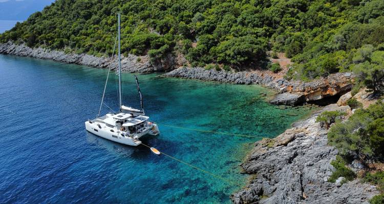 Navegación y Yoga en Cerdeña y Córcega - Med Sailing Holidays 1