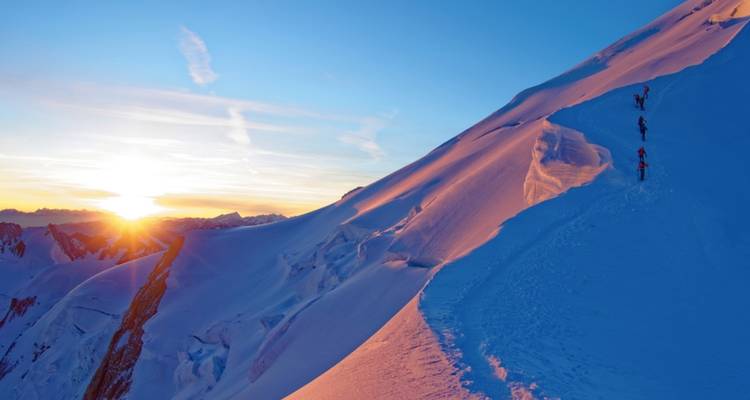 High Altitude Week with Ascent of Mont Blanc via the Normal Route - World of Mountains GmbH 4