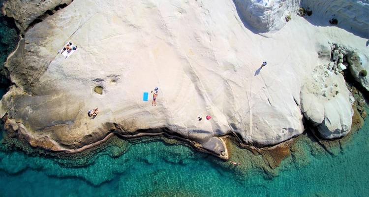 APHRODITE : Athènes, Milos et Santorin (+visites à Athènes, ferries et vol) - Greca 10
