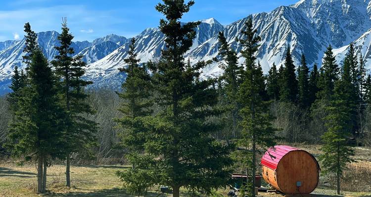 Retraite bien-être au pied du parc national de Kluane depuis Vancouver - Landsby 6