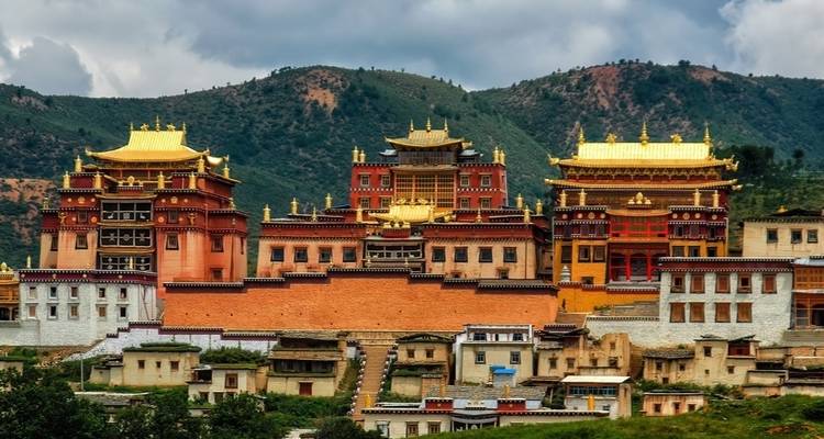14 Days Images of China and Tibet with family (private guide & driver） - UME Travel Co. Ltd 8