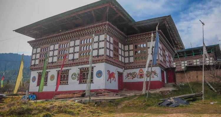 don't be slow! our prices are best. 11 nights 12 days nepal bhutan tour 2024-2026 - Bhutan Travel Gate 8