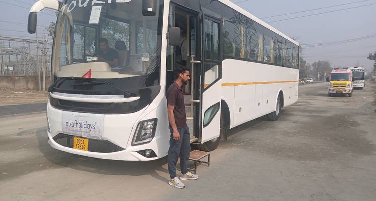 Short Buddhist Tour North India - Alkof Holidays 6