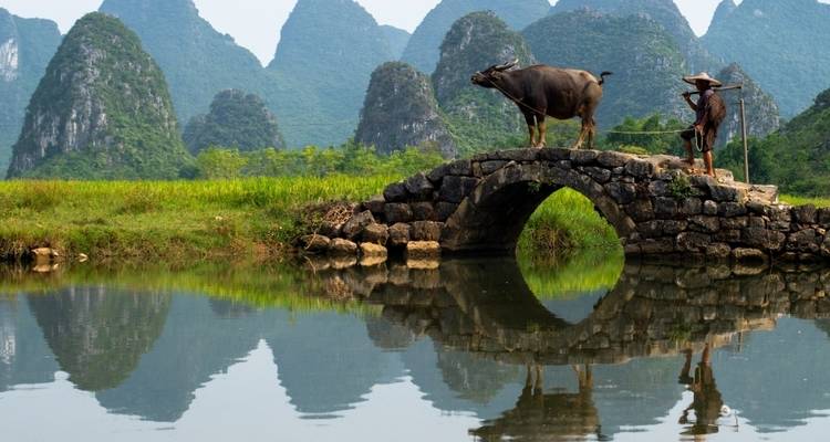 15 jours en Chine - Merveilles du Yangtsé en amont avec la famille (guide et chauffeur privés）) - UME Travel Co. Ltd 10