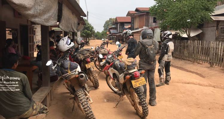 Circuit en moto dans le nord du Laos : Xieng Khouang, Viengthong, Sam Nuea, Viengxay... - DNQ Travel 8