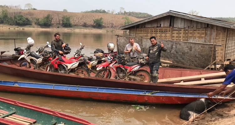 Circuit en moto dans le nord du Laos : Xieng Khouang, Viengthong, Sam Nuea, Viengxay... - DNQ Travel 9