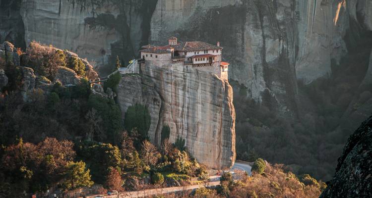 HERCULES | Athens, Delphi, Olympia, and Meteora - Greca 6
