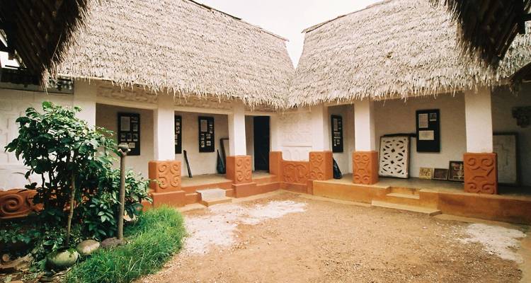 Explorez la Côte d'Ivoire, le Ghana, le Togo et le Bénin en 17 jours - Landtours Ghana Ltd. 2
