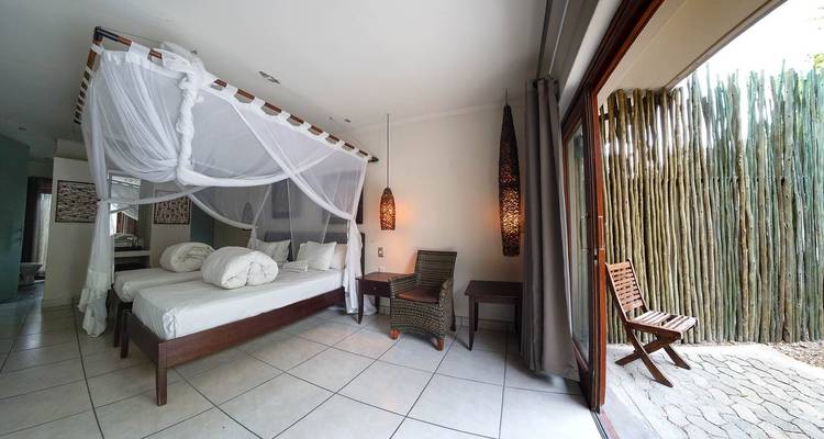6 Days Safaris in Namibia | Private Guided Lodge - Motema Tours and Safaris 6