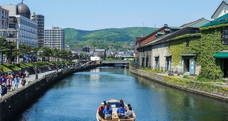 【Japan】Hokkaido 7 Days Noboribetsu, Asahikawa, Biei Package - Delightful Travel 8