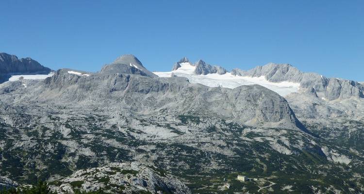 Senderismo en el circuito de Dachstein - World of Mountains GmbH 4