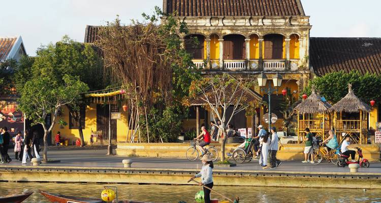 Vietnam in 26 Days: Traveling from North to South Vietnam - Old Quarter Travel 8