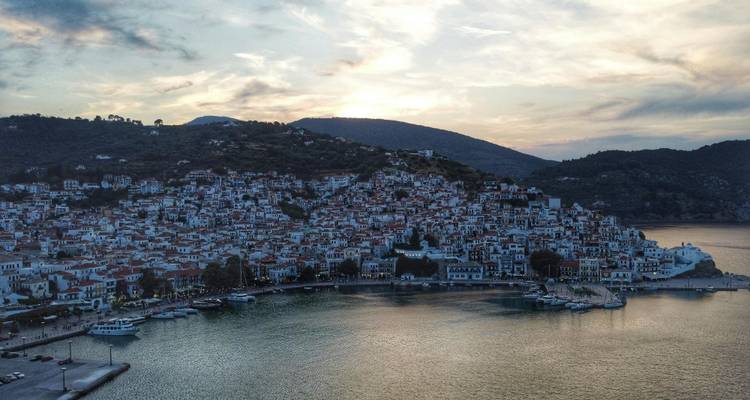 MAMMA MIA! Skiathos and Skopelos - Greca 2