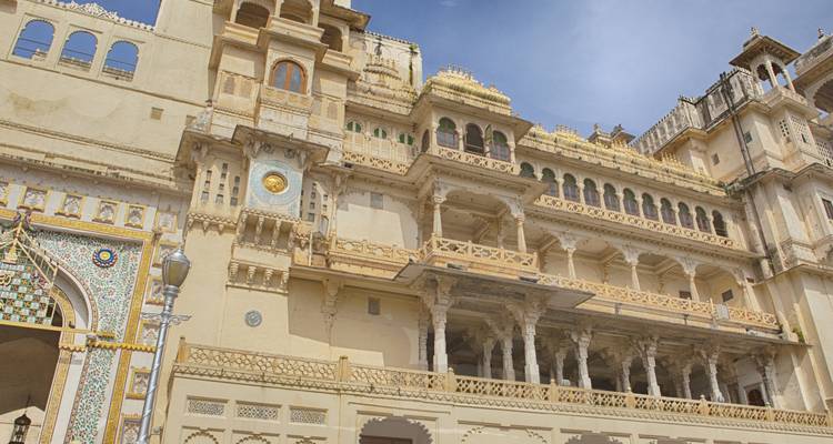 Viaje económico de 6 Días a Rajastán con Udaipur, Jodhpur y Jaisalmer - Yoganshi Travel 2