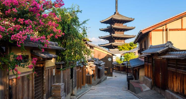 Japan's South: Fuji, Flavors & Firelands - journaway DACH 7
