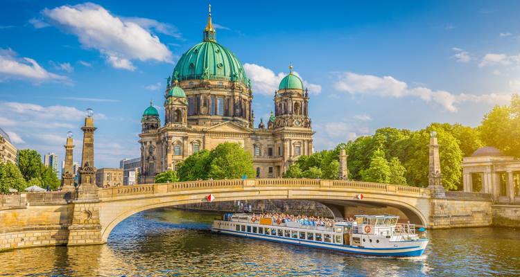 European Encounter (Summer, Start London, Classic, 16 Days) - Contiki 8