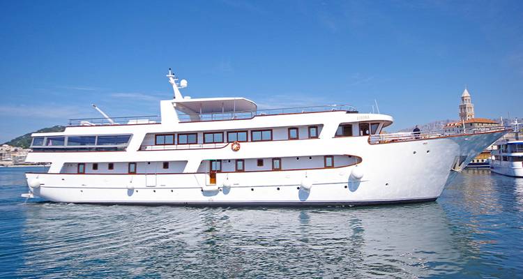 Crucero por la costa croata: De Dubrovnik a Split - Aurora (13 destinations) - Intrepid Travel 2