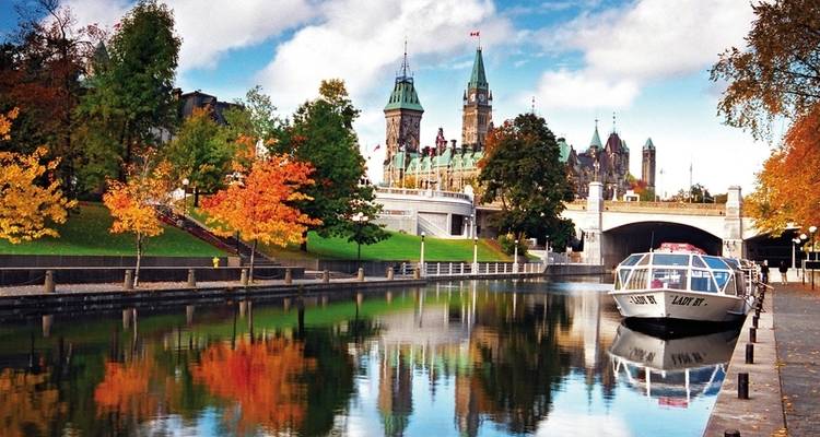 The Canadiana - DERTOUR 8