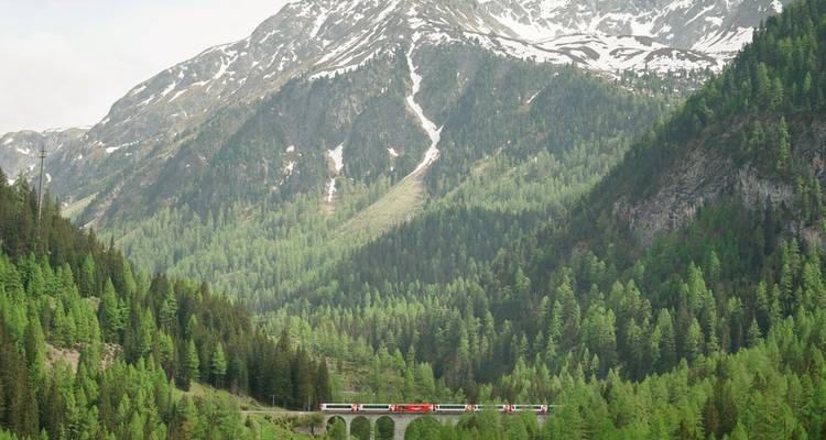 Glacier Express a la carte - from St. Moritz to Zermatt - DERTOUR 10