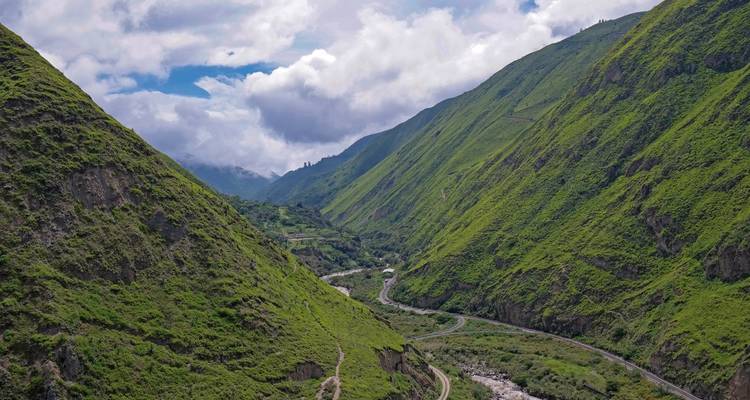 Intensivo Ecuador de colores - DERTOUR 9