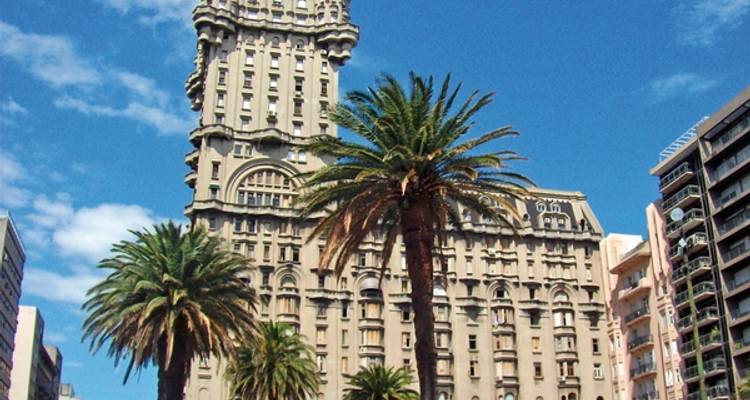 Colonia del Sacramento y Montevideo - DERTOUR 7