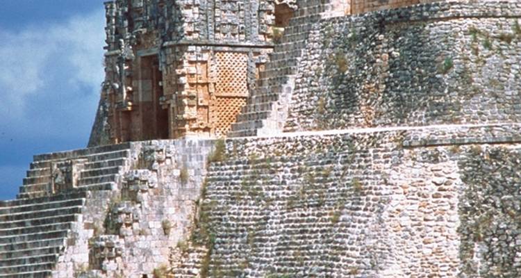 Descubre Yucatán individualmente en un coche de alquiler - DERTOUR 9
