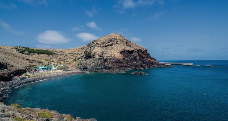 Levadas, lush vegetation and rugged coasts - DERTOUR 7