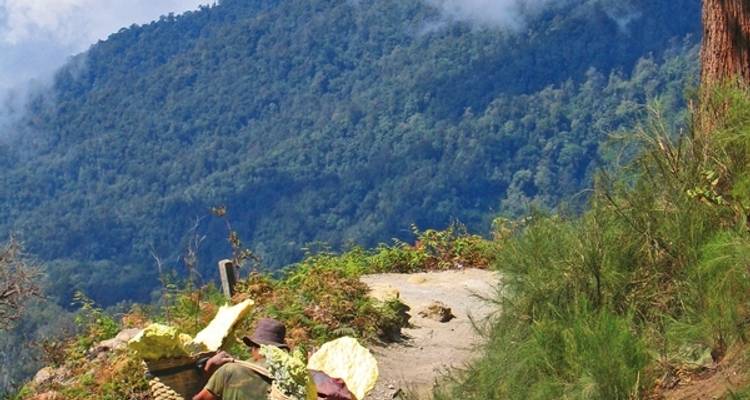 Aventura Oeste de Bali y Este de Java (viaje en grupo) - DERTOUR 2