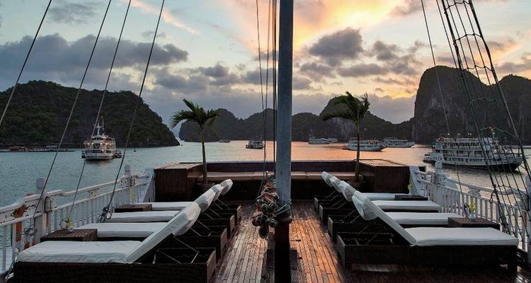Experience Halong Bay (2 nights) - DERTOUR 2