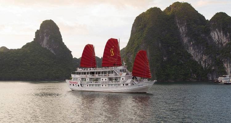 Experience Halong Bay (2 nights) - DERTOUR 9