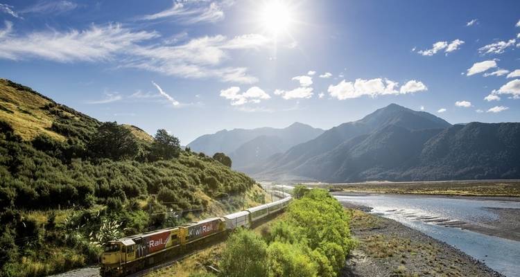 Experience New Zealand by rail & road (30 destinations) - DERTOUR 2