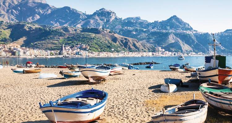 Historic sites, sea salt and a touch of Africa - DERTOUR 3
