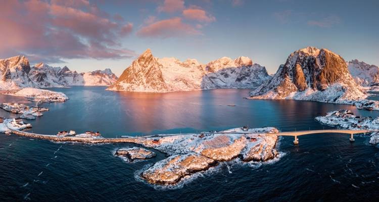 Havila Voyages Bergen-Kirkenes-Bergen (including Hammerfest) - DERTOUR 1