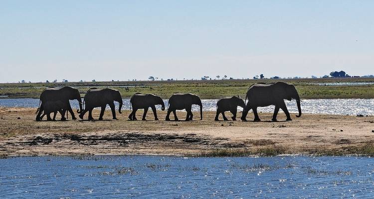 Discover Victoria Falls - The Victoria Falls Hotel - DERTOUR 5