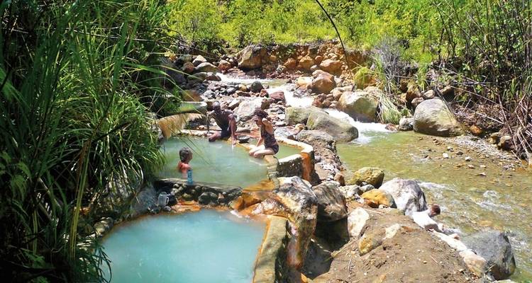 Experiencia de senderismo Dominica - DERTOUR 6