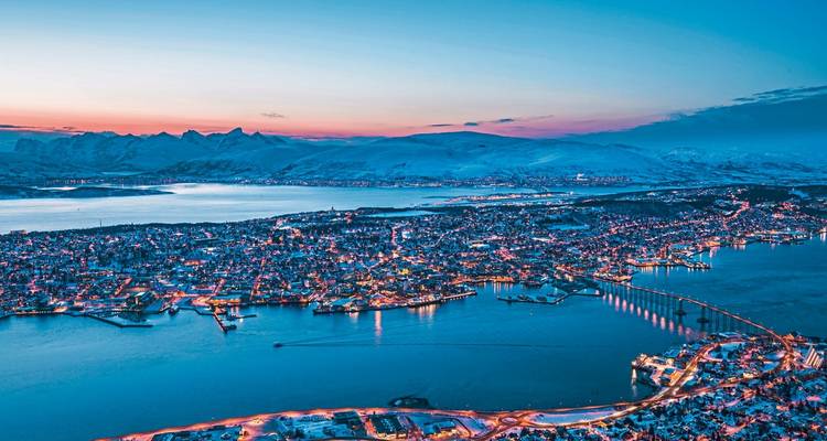 Experience the Northern Lights, post ship and snow hotel - DERTOUR 3