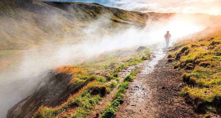 Relax and enjoy Iceland's summer - DERTOUR 7