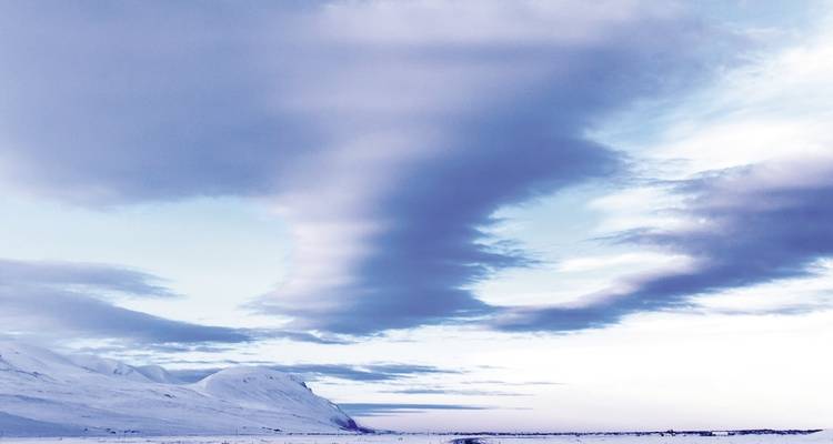 Icelandic natural elements and play of light - DERTOUR 2